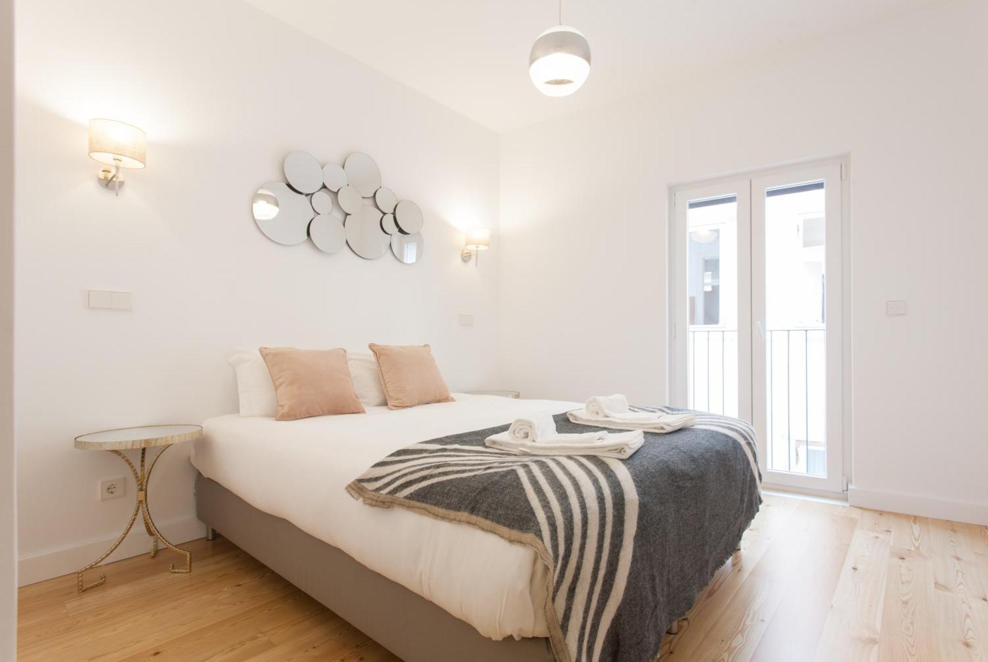 Mouraria Blue Three-Bedroom Apartment W/ Parking - By Lu Holidays Lisabona Exterior foto